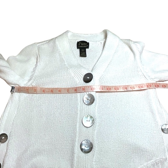 PURE HANDKNIT 100% Cotton White Button Front Cardigan Curved Hem M of P Buttons - Picture 5 of 9